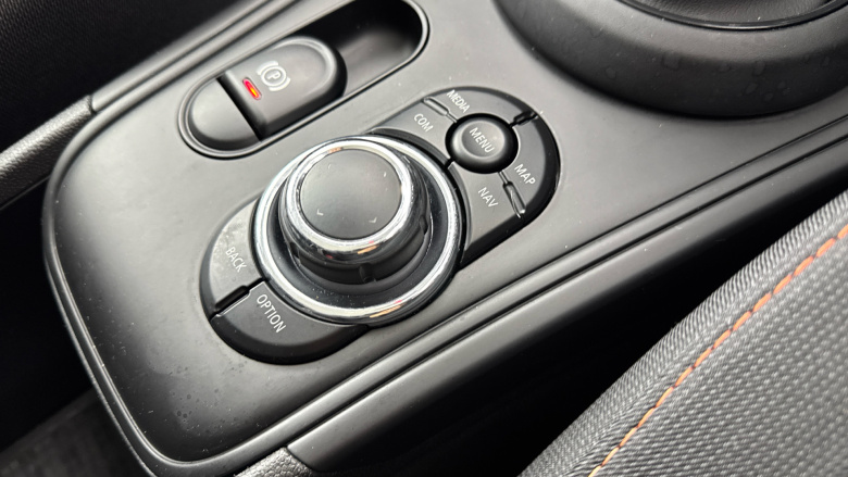 MINI Countryman 1.5 C Classic 5dr Auto Petrol Hatchback